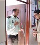 حضور دکتر عباسی در کلانتری 24 شهرستان کرمان در آخرین روز از هفته نیروی انتظامی